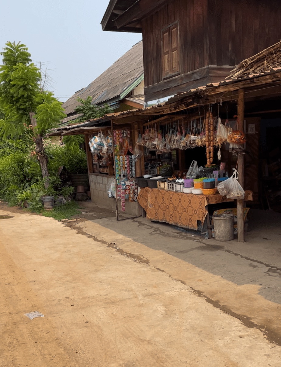 100% 混じりっ気なしのラオス